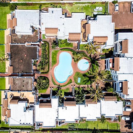 Le Paradis, Self-Catering Beachfront Apartments Ballito Exterior photo