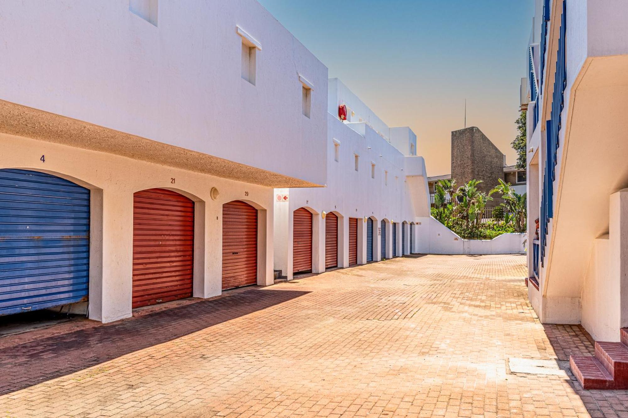 Le Paradis, Self-Catering Beachfront Apartments Ballito Exterior photo